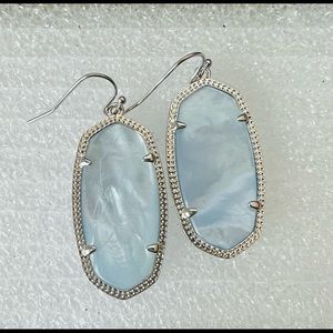 Kendra Scott Elle Sky Blue Illusion Earrings in Silver color